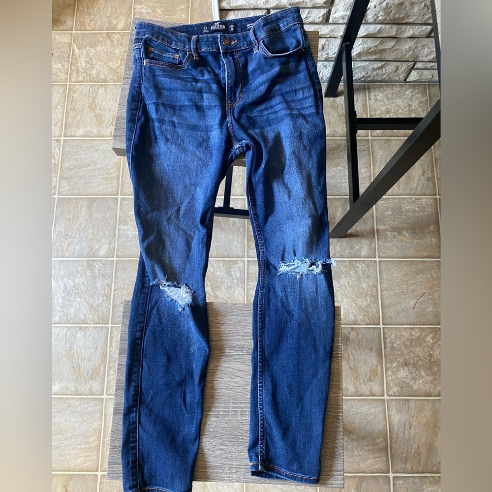 Hollister jeans